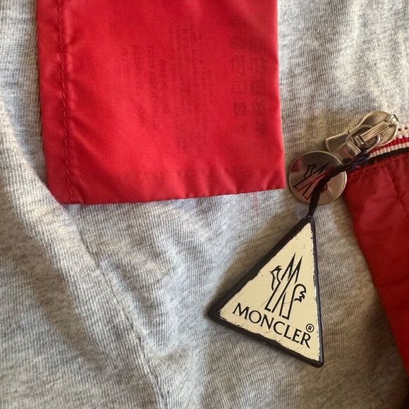 Moncler  Teen Boys New Urville Hooded Jacket Red Cotton By Childrensalon - Picture 6 of 7